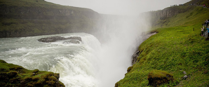 landingpage_slr_Galerie-03_20250722 Spektakulärste Naturwunder der Insel: Erleben Sie tosende Wasserfälle wie Gullfoss auf Island.