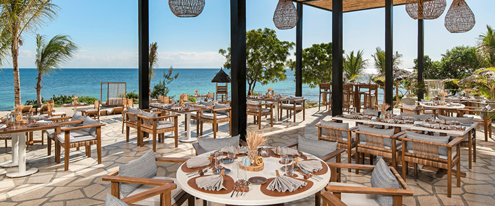 Aldiana Club Zanzibar Kwanza: Rauschen der Wellen des Indischen Ozeans, das Rascheln der Palmen, der Duft von Gewürzen, die Schönheit der Unterwasserwelt: Sansibar ist ein Fest für die Sinne.