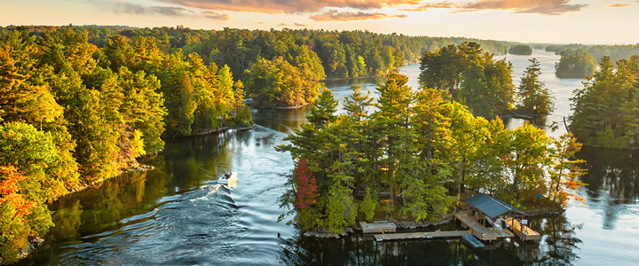 landingpage_BuM_Galerie_01_20251006 Erkunden Sie mit Berge & Meer Westkanada. Es beeindruckt mit türkisfarbenen Seen und majestätischen Nationalparks.